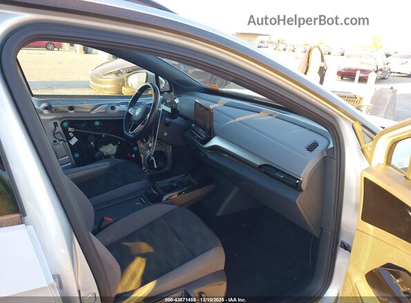 WVGRMPE2XNP067228 2022 VOLKSWAGEN ID.4 Silver Front interior view