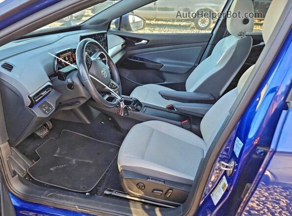 WVGTMPE20MP023839 2021 VOLKSWAGEN ID.4 Синий Вид салона спереди