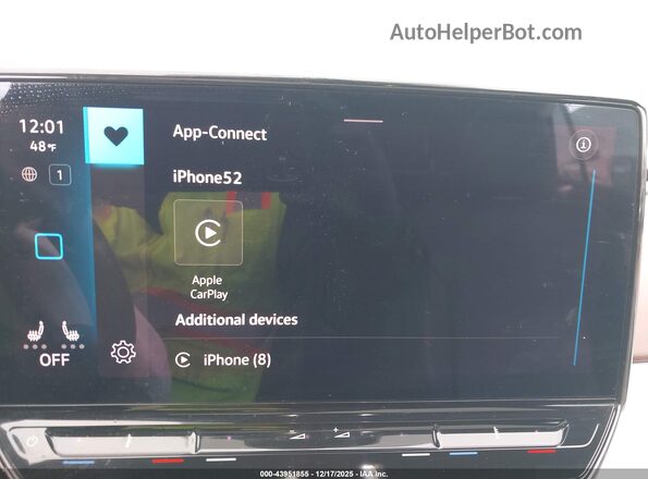 WVGTMPE23MP061811 2021 VOLKSWAGEN ID.4 Silver 