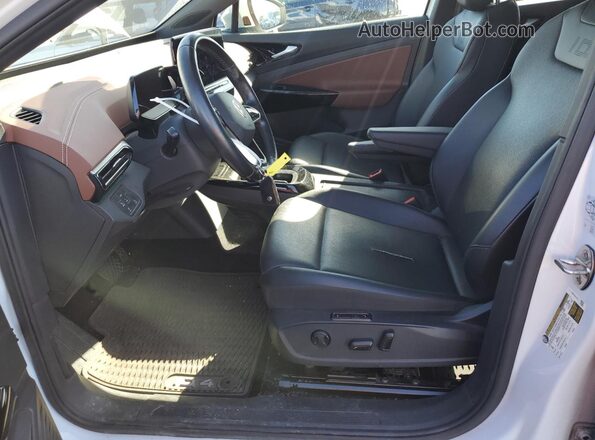 WVGTMPE2XMP028160 2021 VOLKSWAGEN ID.4 White წინა სალონის ხედი