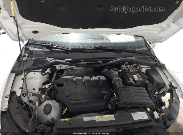 WVW2A7CD3PW148437 2023 VOLKSWAGEN GOLF White Вид ззаду