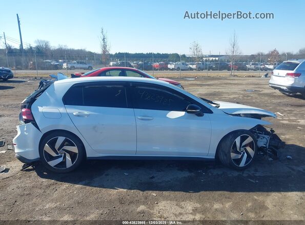 WVWGA7CDXPW168822 2023 VOLKSWAGEN GOLF White უკანა სალონის ხედი
