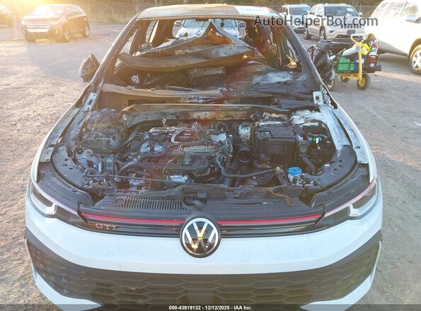 WVWLA7CD2SW231791 2025 VOLKSWAGEN GOLF White Հետևի տեսք