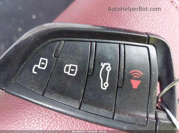 WZ1DB0C01NW050726 2022 TOYOTA GR SUPRA White Առջևի վահանակի տեսք