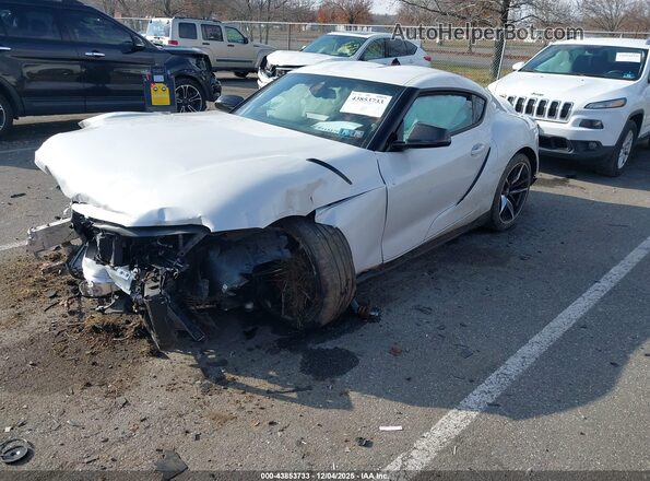 WZ1DB0C01NW050726 2022 TOYOTA GR SUPRA White Առջևի ձախ երեք քառորդ տեսարան