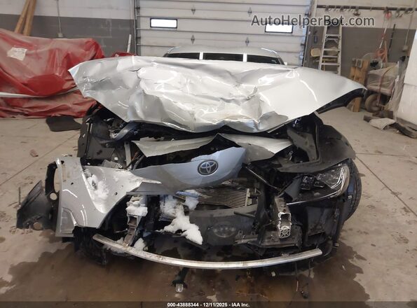 WZ1DB0C03NW051201 2022 TOYOTA GR SUPRA Silver Դիմացի տեսք
