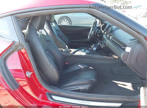 WZ1DB0C04NW048386 2022 TOYOTA GR SUPRA Red VIN կոդի պիտակի տեսք