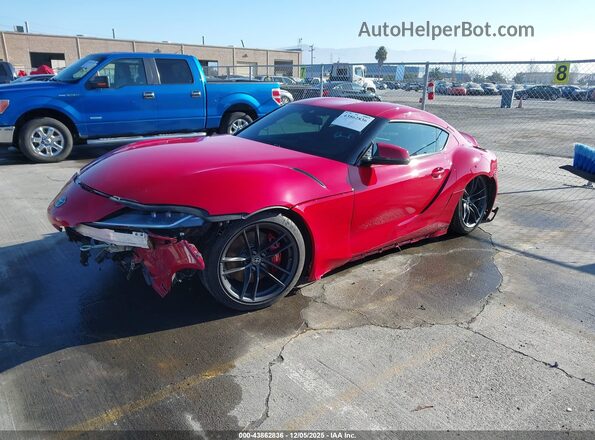 WZ1DB0C04NW048386 2022 TOYOTA GR SUPRA Red Առջևի ձախ երեք քառորդ տեսարան