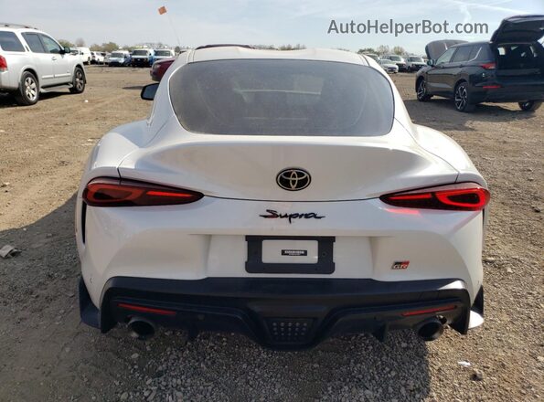 WZ1DB0C09NW048674 2022 TOYOTA SUPRA White 