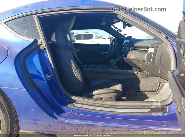WZ1DB2G05PW054500 2023 TOYOTA GR SUPRA Blue Front interior view