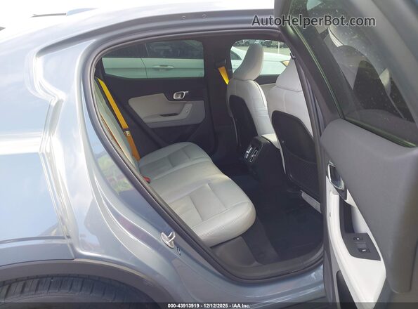 YSMFG3KA1RL228991 2024 POLESTAR 2 Gray Вид наклейки з VIN-кодом