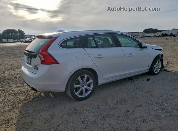YV140MEM2H1338441 2017 VOLVO V60 Белый 