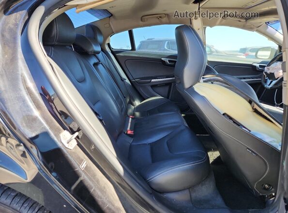 YV140MTL0H2434170 2017 VOLVO S60 Black Vista de los asientos traseros