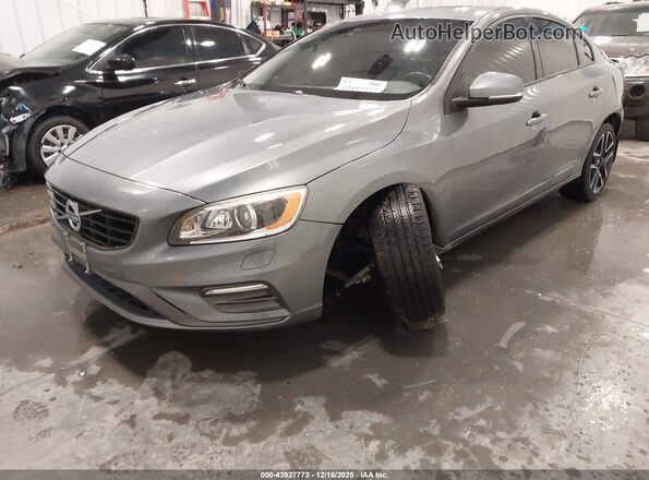 YV140MTL9H2437956 2017 VOLVO S60 Gray Vista frontal