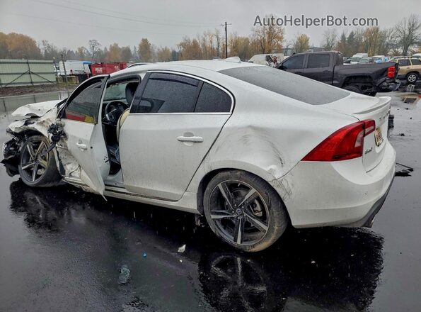 YV1902TS5G2393566 2016 VOLVO S60 Белый Задняя левая четверть