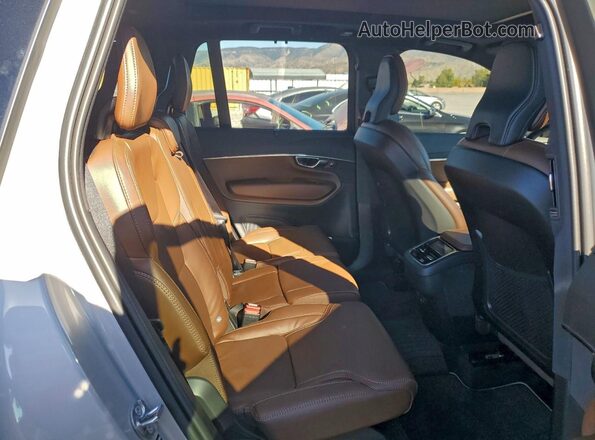 YV4062PF3S1327460 2025 VOLVO XC90 Silver Vista interior trasera