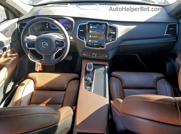 YV4062PF3S1327460 2025 VOLVO XC90 Silver Vista del salpicadero