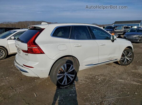 YV4062RL7N1942245 2022 VOLVO XC60 White Tył prawy