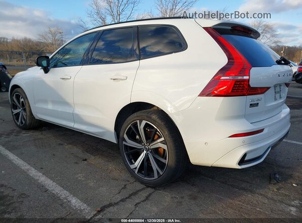 YV4062RM6N1905972 2022 VOLVO XC60 White Rear left