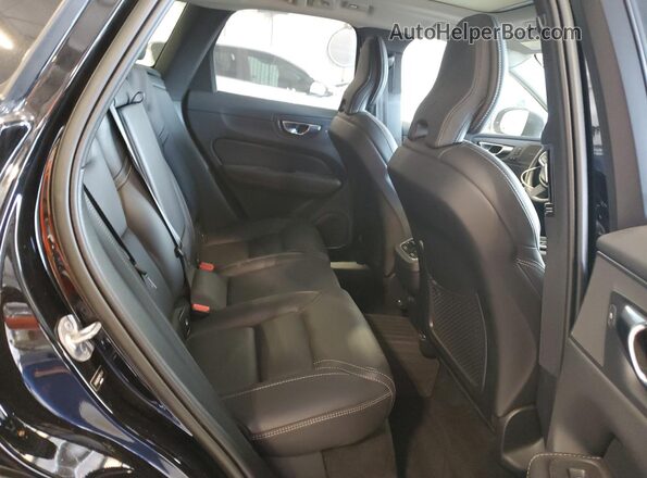 YV4062RX7P1337647 2023 VOLVO XC60 Black Vista interior trasera