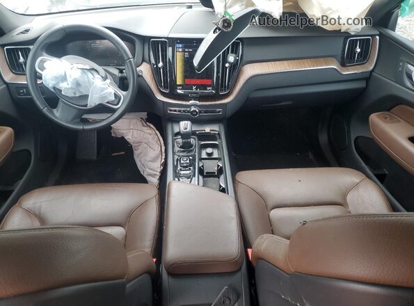 YV4102DK4M1782795 2021 VOLVO XC60 Black Vista del salpicadero