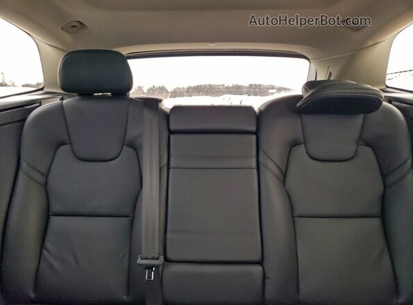 YV4102DK7M1835845 2021 VOLVO XC60 Black Вид задніх сидінь