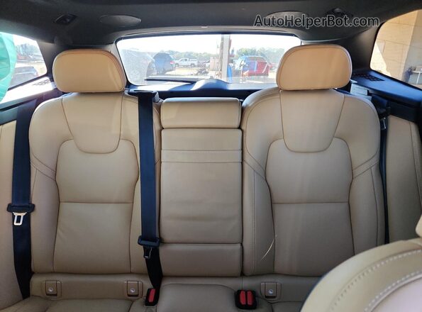 YV4102DL2M1823255 2021 VOLVO XC60 Black Rear seats view