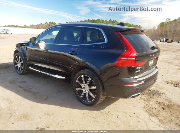 YV4102DL8L1436210 2020 VOLVO XC60 Black Trasero izquierdo