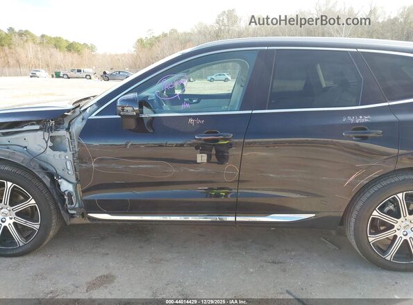 YV4102DL8L1436210 2020 VOLVO XC60 Black 