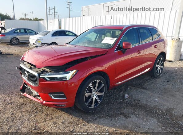 YV4102DL8L1512055 2020 VOLVO XC60 Red Przód lewy