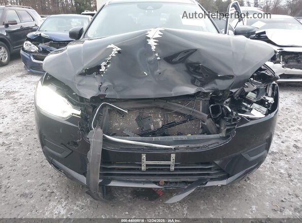 YV4102RK8M1715464 2021 VOLVO XC60 Black 