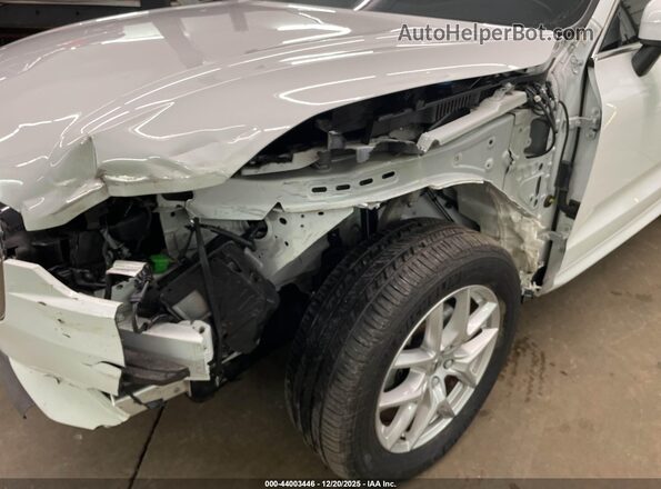 YV4102RKXM1803450 2021 VOLVO XC60 White 
