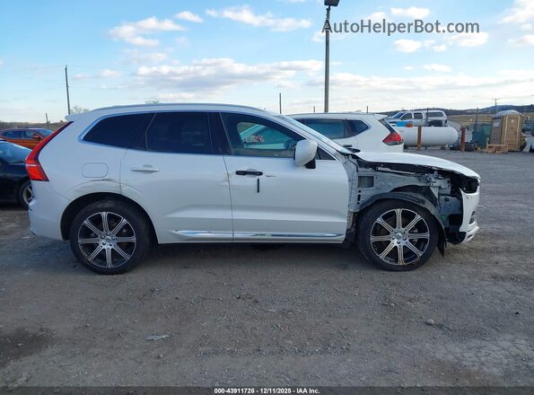 YV4102RL2M1835091 2021 VOLVO XC60 Белый Вид задней части салона