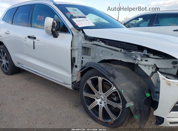 YV4102RL2M1835091 2021 VOLVO XC60 Белый Вид спереди