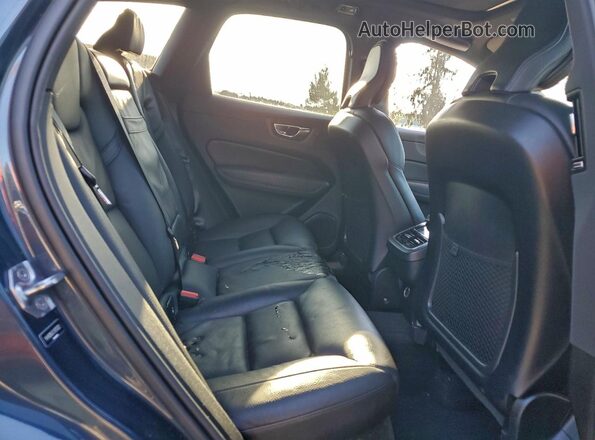 YV4102RL7L1575222 2020 VOLVO XC60 Gray Սալոնի հետևի տեսք