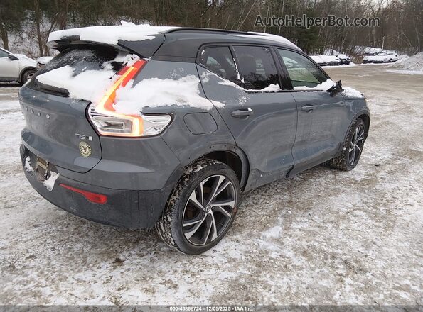 YV4162UM7M2442129 2021 VOLVO XC40 Gray Rear right