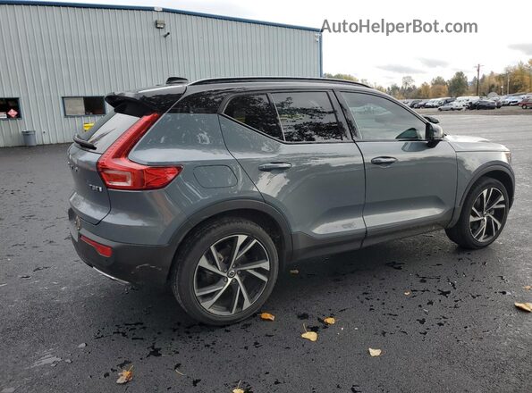 YV4162UM8L2219368 2020 VOLVO XC40 Blue Rear right