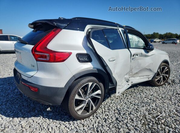 YV4162UM9M2553572 2021 VOLVO XC40 White უკანა მარჯვენა