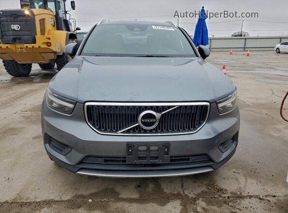 YV4162XZ0K2013533 2019 VOLVO XC40 Gray Vista frontal