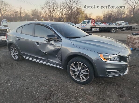 YV440MUM8J2006167 2018 VOLVO S60 Gray 