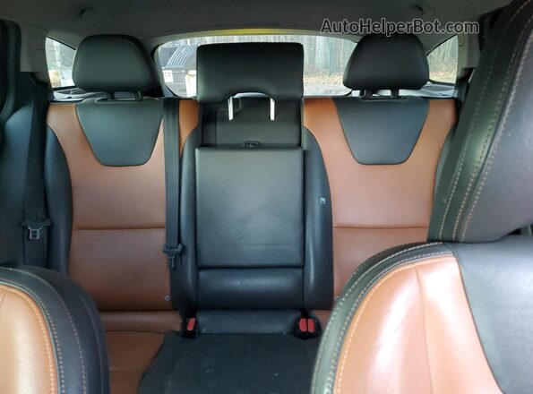 YV440MWK3H1040089 2017 VOLVO V60 Black უკანა სავარძლების ხედი
