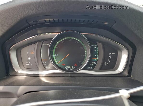 YV440MWKXH1035424 2017 VOLVO V60 Silver Widok zestawu wskaźników
