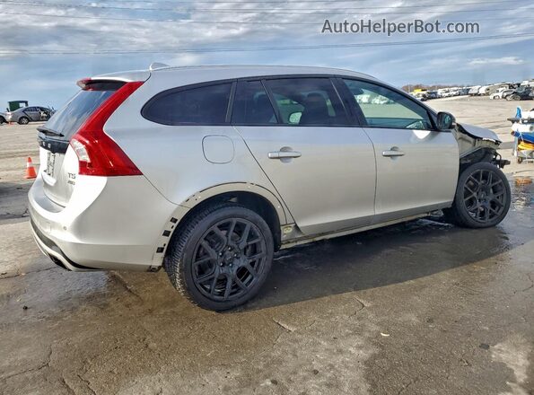YV440MWKXH1035424 2017 VOLVO V60 Silver Tył prawy