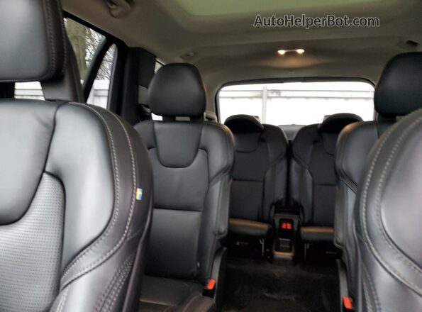 YV4A221L3M1753909 2021 VOLVO XC90 Gray Rear seats view