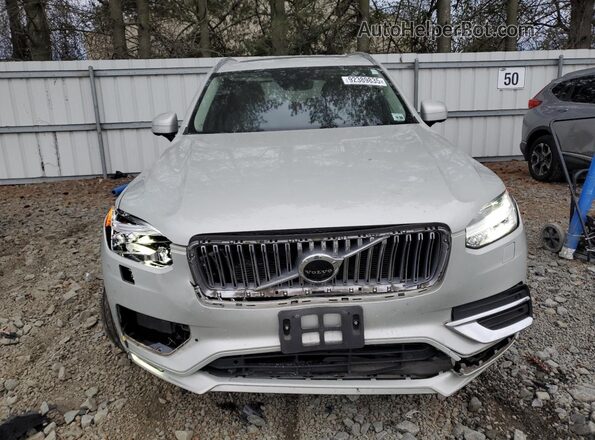 YV4A221L3M1753909 2021 VOLVO XC90 Gray Front view