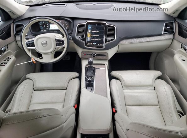 YV4A22PL2N1786926 2022 VOLVO XC90 Black წინა პანელის ხედი