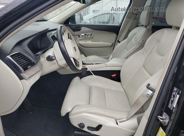 YV4A22PL2N1786926 2022 VOLVO XC90 Black წინა სალონის ხედი
