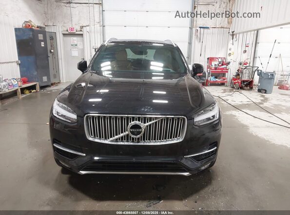 YV4A22PL3K1484119 2019 VOLVO XC90 Black Вид задньої частини салону