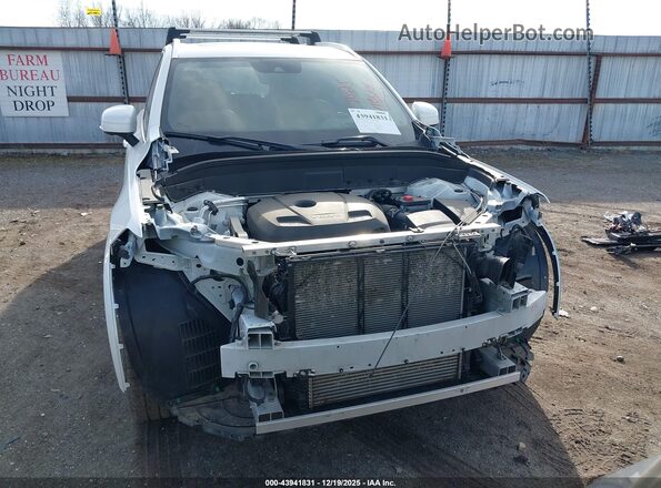 YV4A22PL4M1759063 2021 VOLVO XC90 White 
