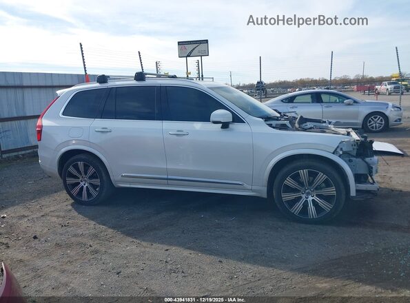 YV4A22PL4M1759063 2021 VOLVO XC90 White 